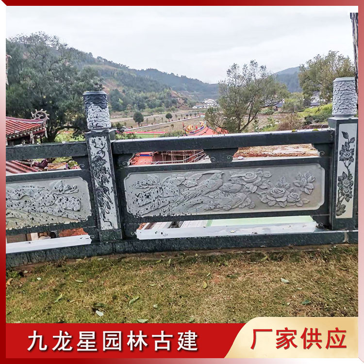 1646808122356301.jpg 花鳥浮雕石雕欄桿圖片